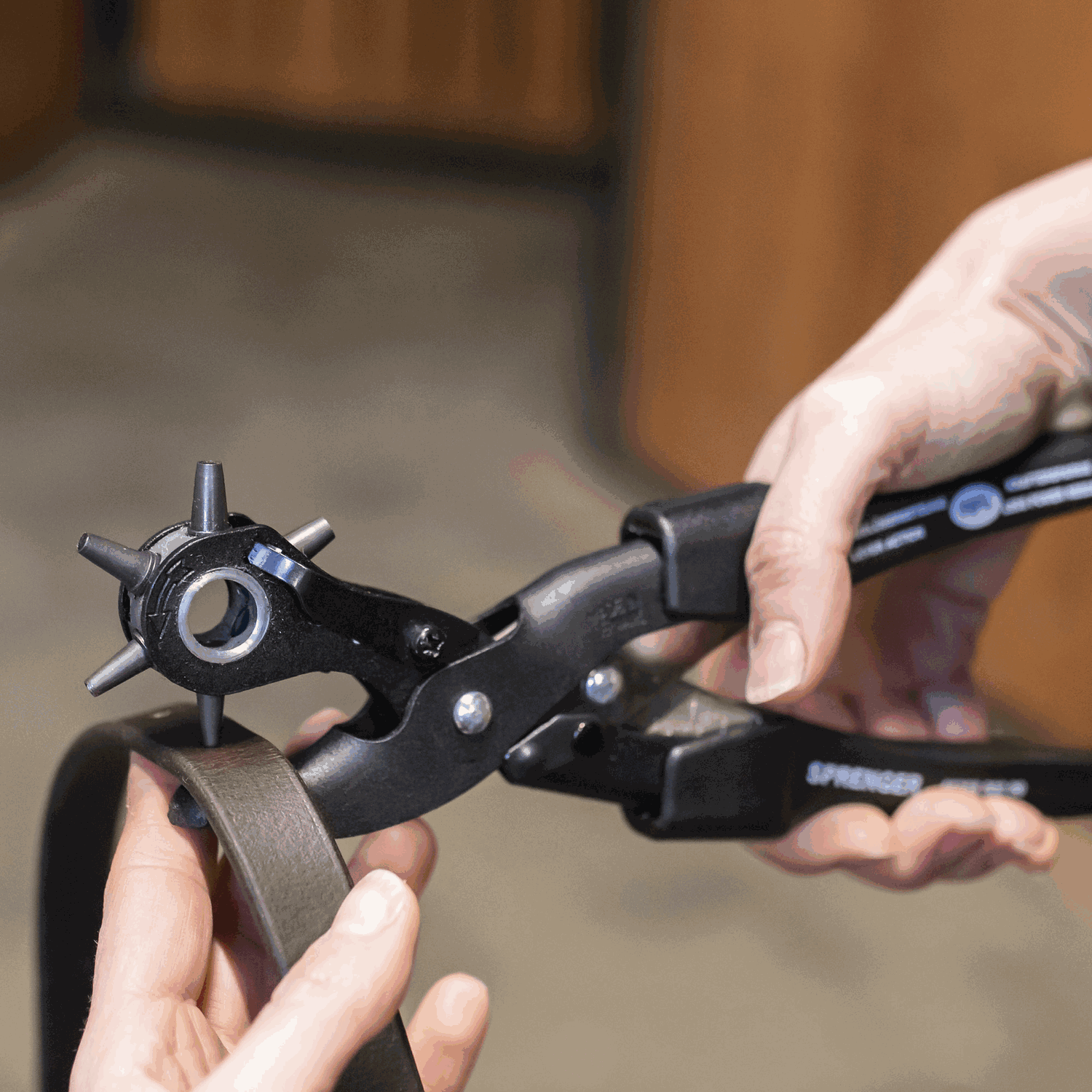 Extra-Power Revolving Leather Punch